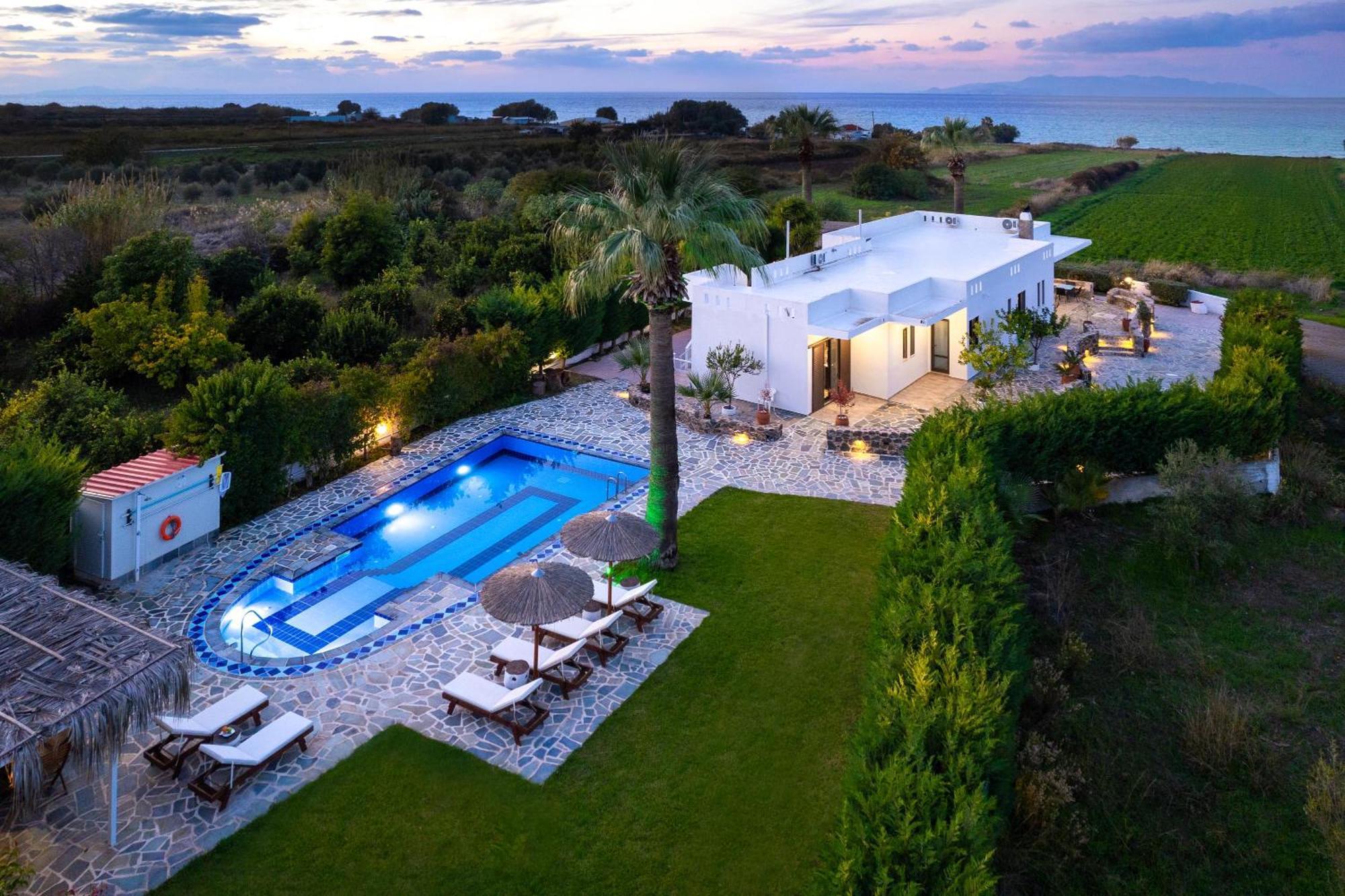 Villa Palmeras Szoroní Kültér fotó